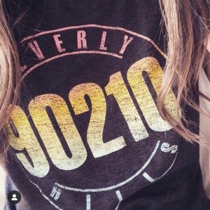 Gray Beverly Hills 90210 tee.